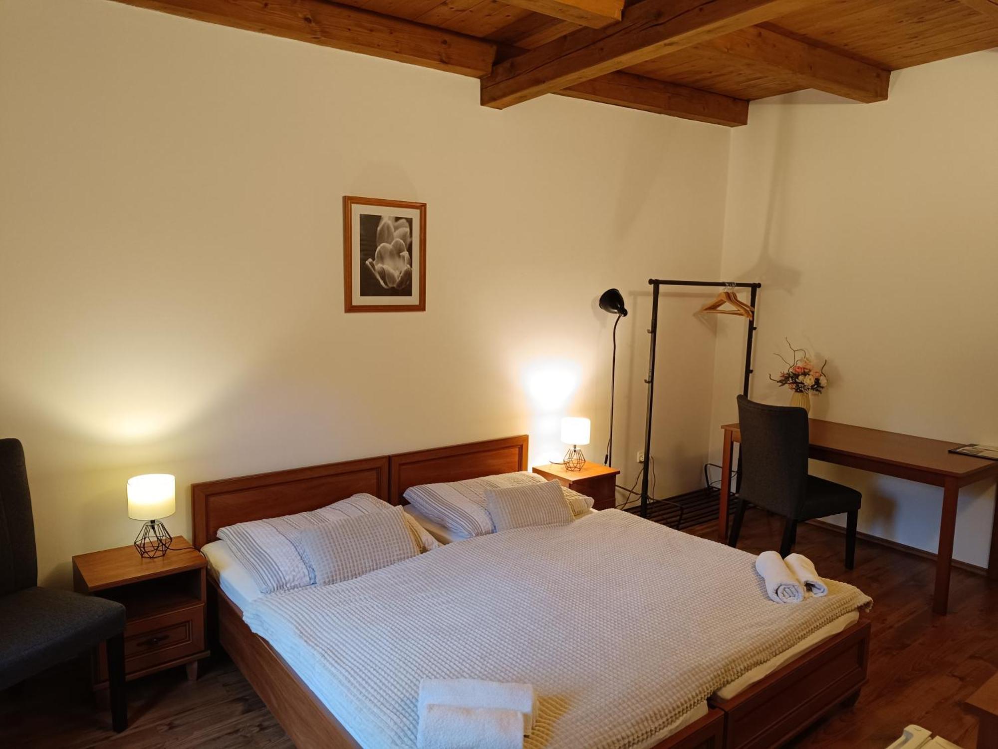 Penzion V Podzamci Litomysl Bagian luar foto